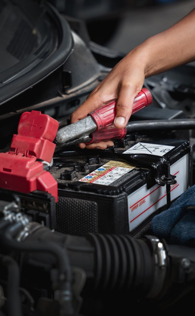 Batteries, Alternateurs et Composants Électriques Auto